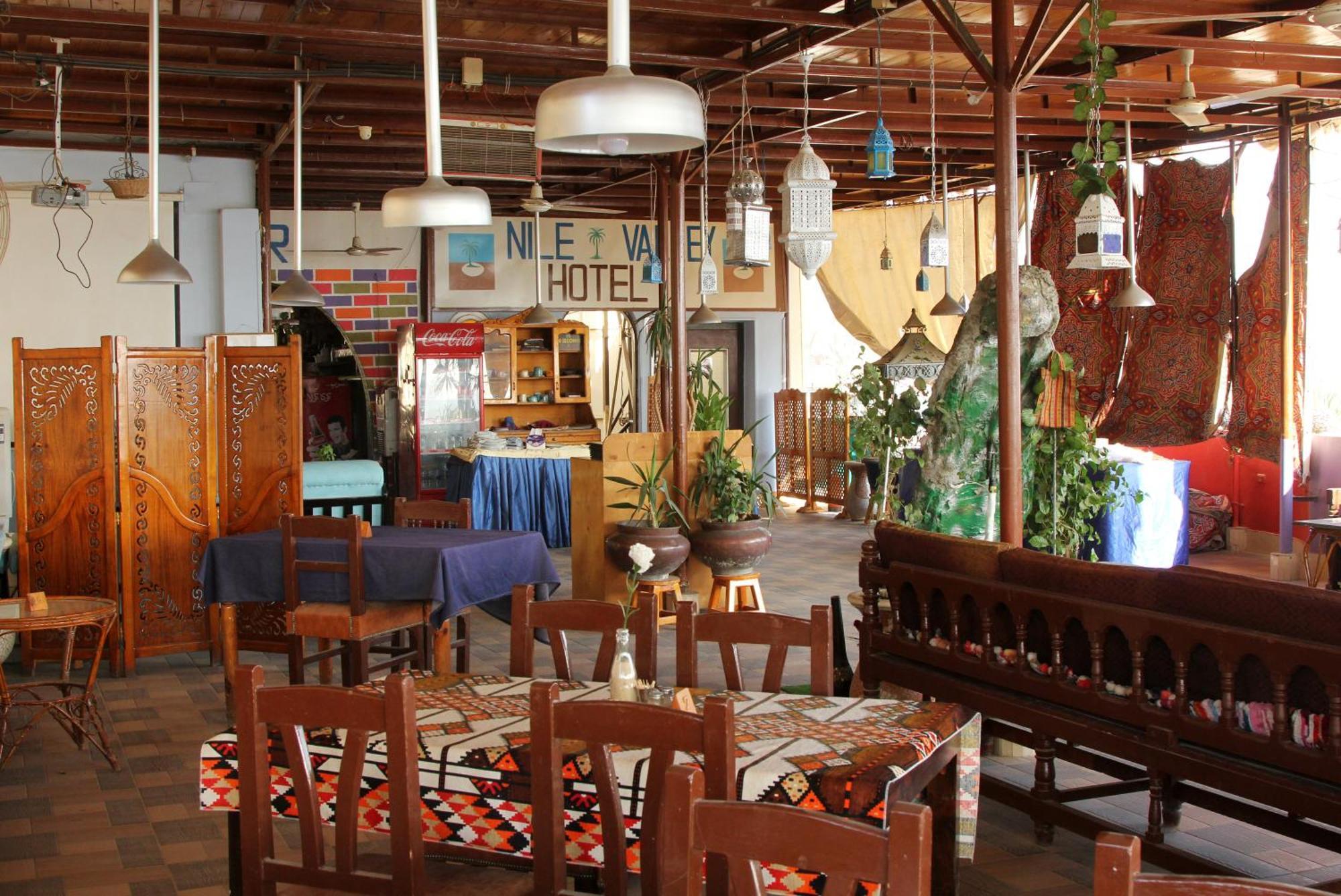 Nile Valley Hotel Luxor Buitenkant foto