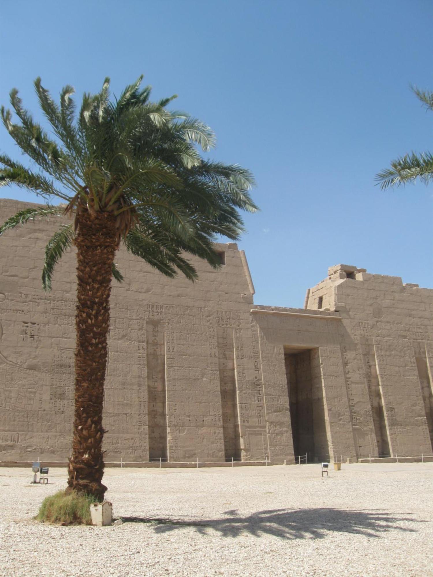 Nile Valley Hotel Luxor Buitenkant foto