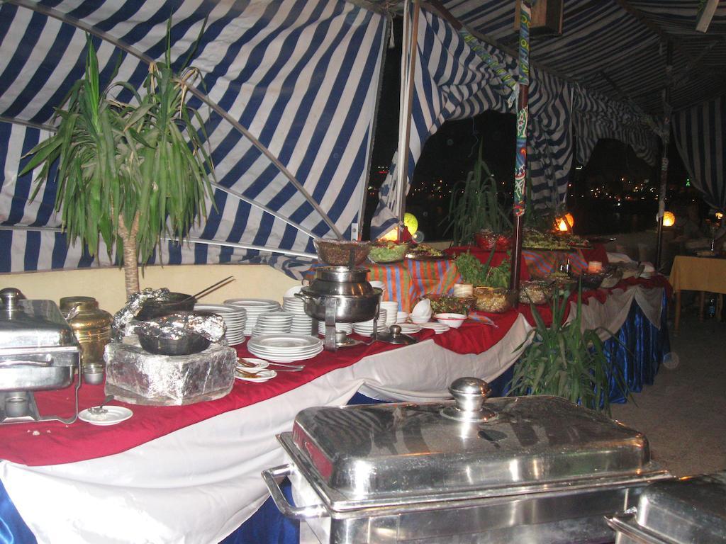 Nile Valley Hotel Luxor Kamer foto